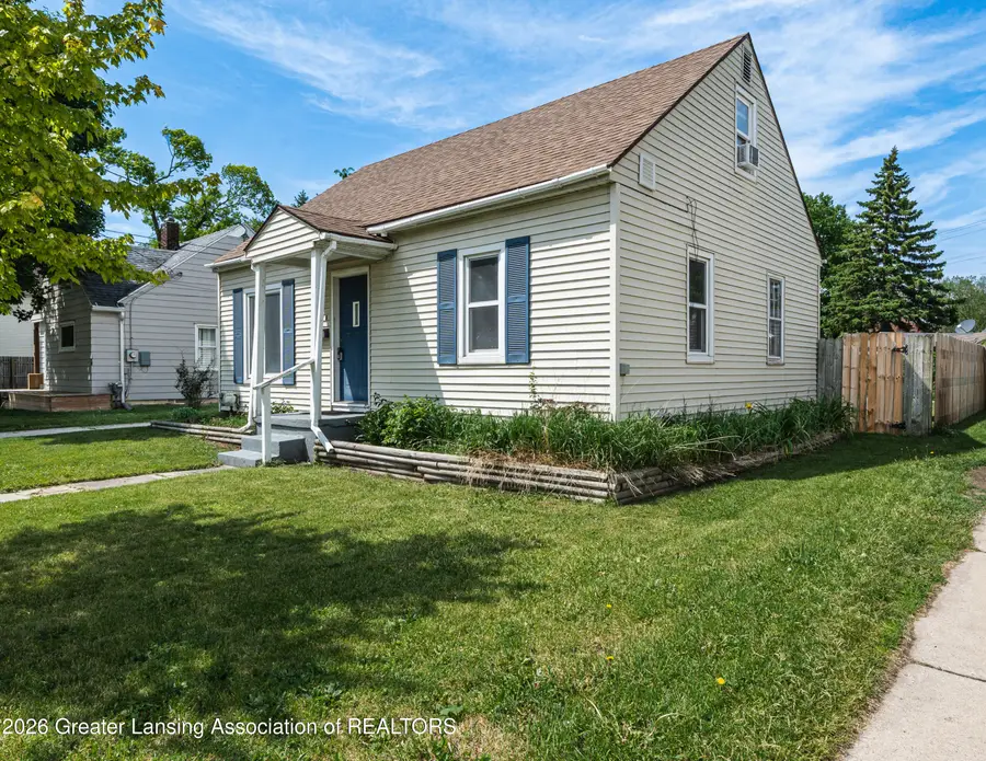1525 E Oakland Avenue, Lansing, MI 48906 - #2