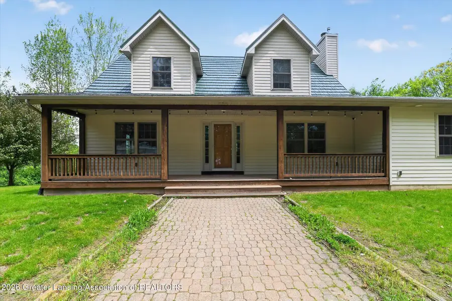 1300 E Round Lake Road, Dewitt, MI 48820 - #2