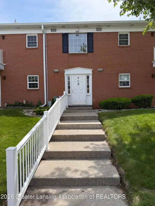 3333 Moores River Drive #712, Lansing, MI 48911