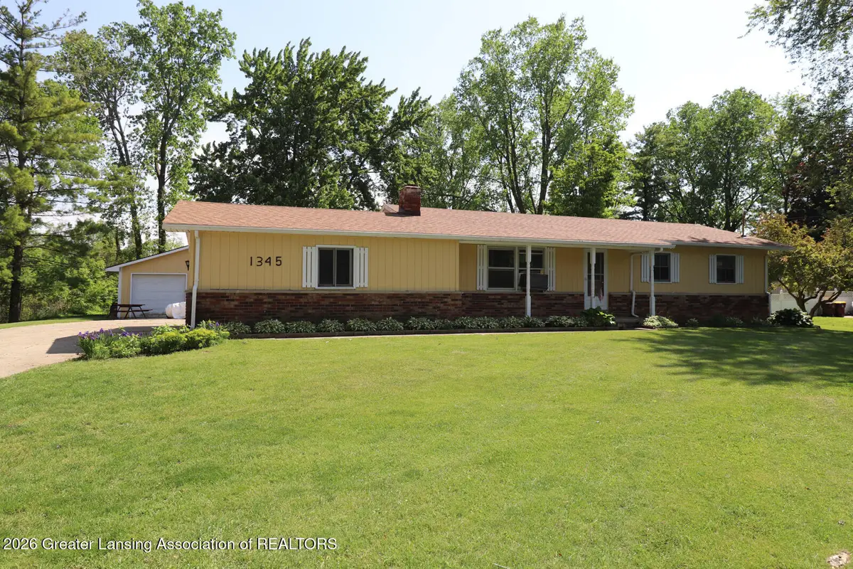 1345 W Stoll Road, Dewitt, MI 48820 - #1