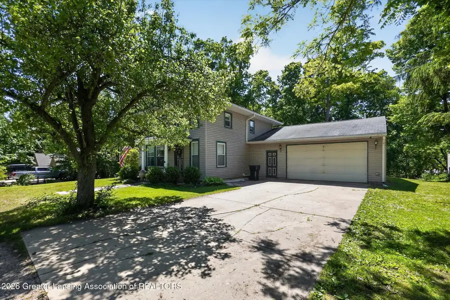3611 N M 52, Owosso, MI 48867 - #3