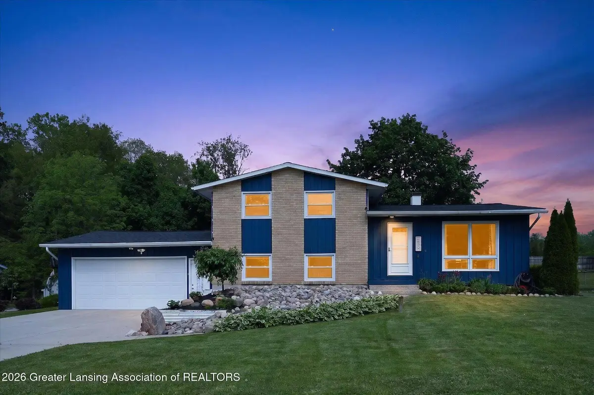 619 Charleston Road, Lansing, MI 48917 - #1