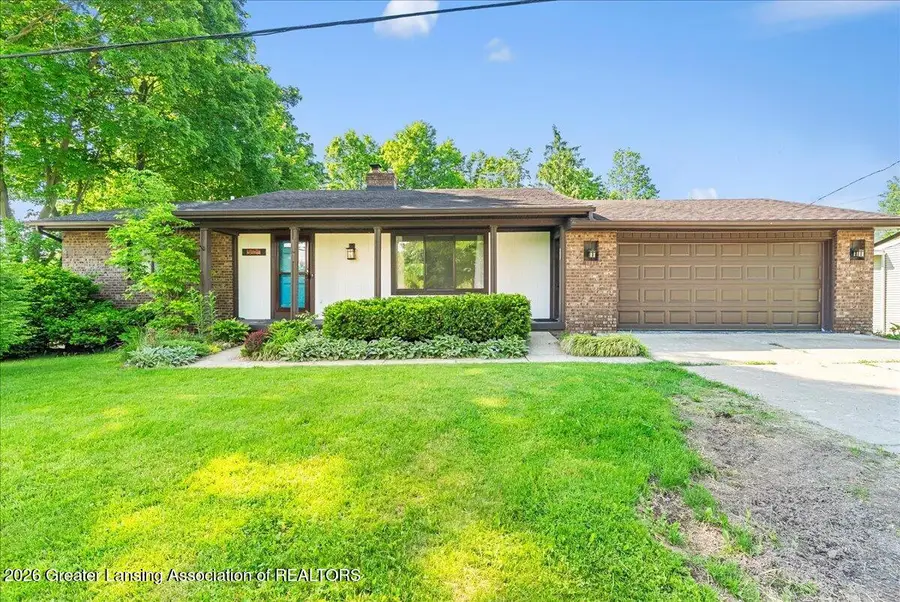5626 E Willow Highway, Grand Ledge, MI 48837 - #2