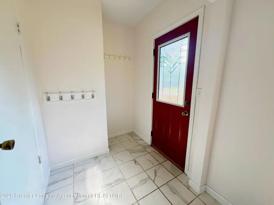 433 Prairie Street, Charlotte, MI 48813 - #3