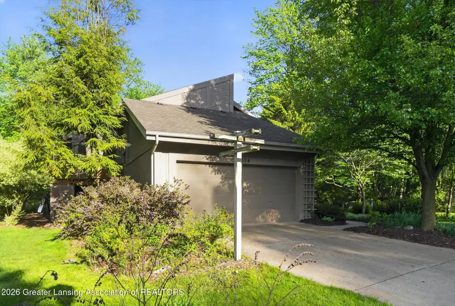 6134 Oak Park Trail, Haslett, MI 48840 - #3