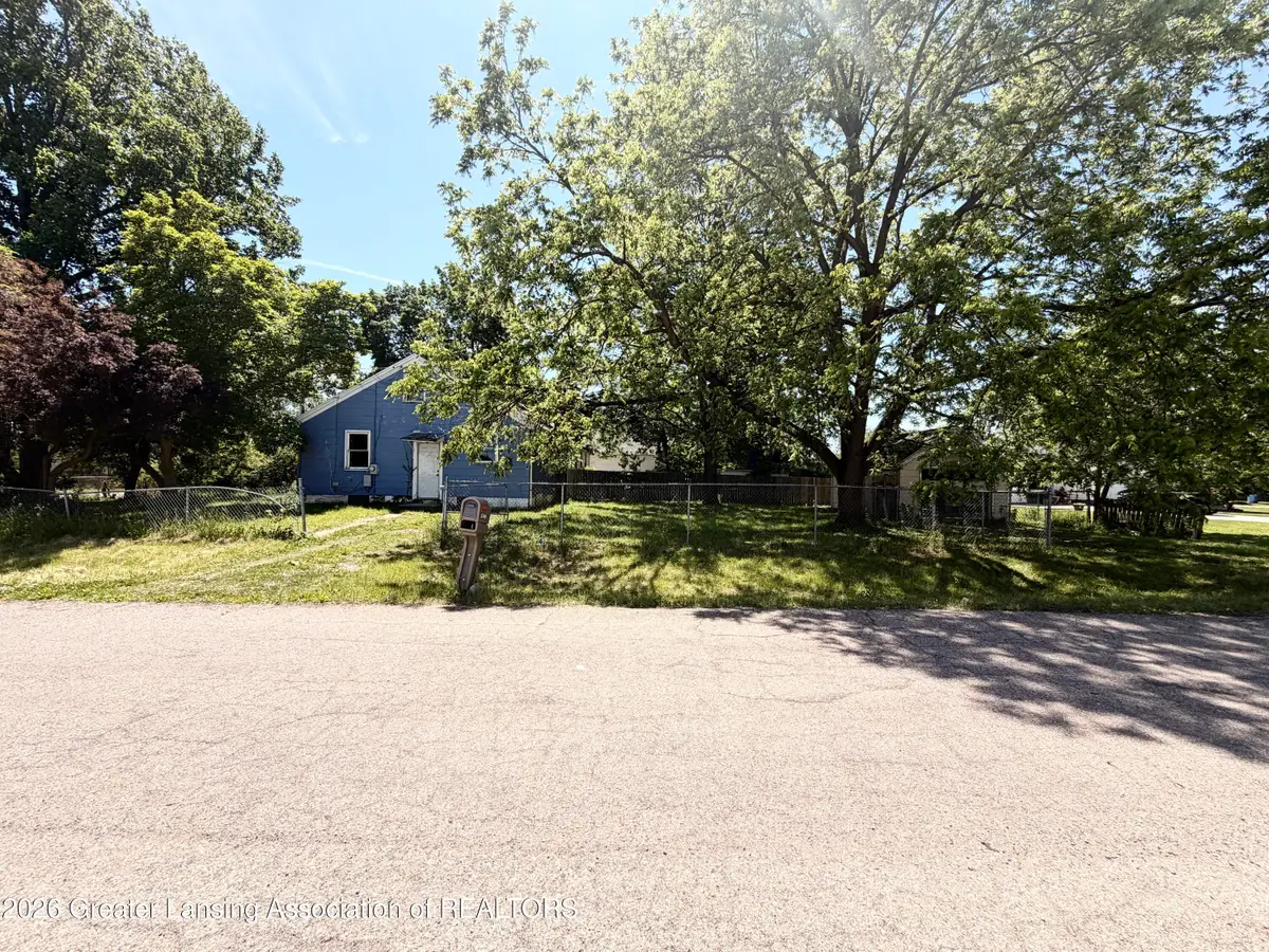 5300 S Martin Luther King Junior Boulevard, Lansing, MI 48911 - #1