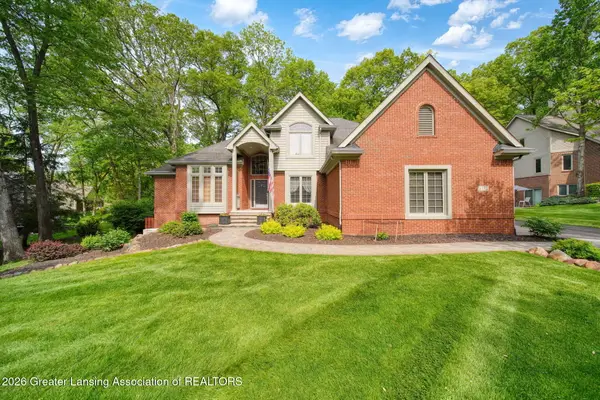 8352 Alta Vista Drive, Pinckney, MI 48169