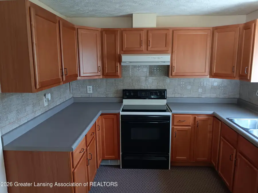 1734 Marcy Avenue, Lansing, MI 48917 - #3