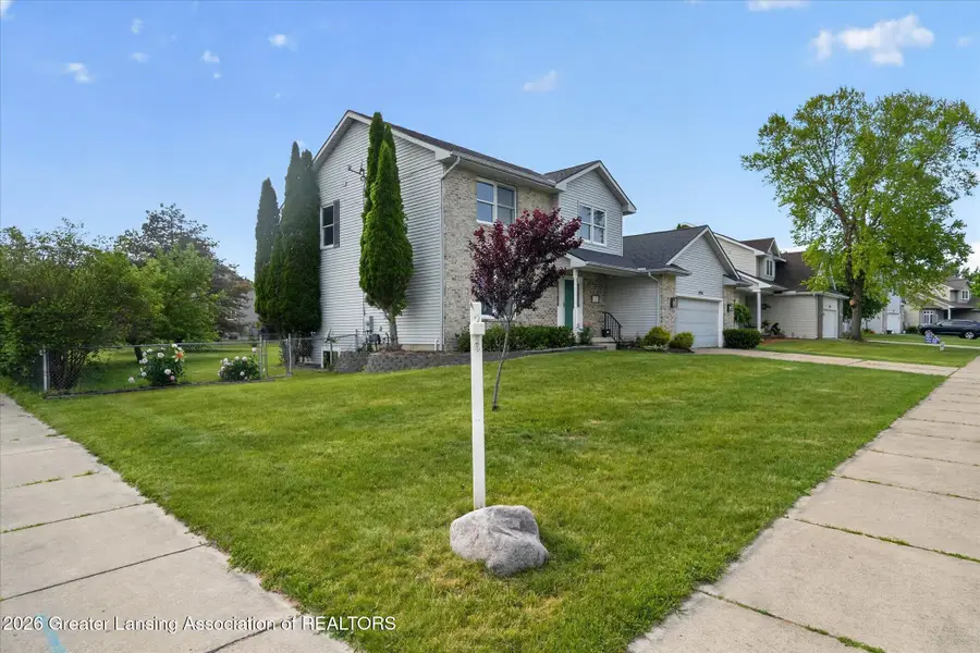 5275 Thames Drive, Haslett, MI 48840 - #3