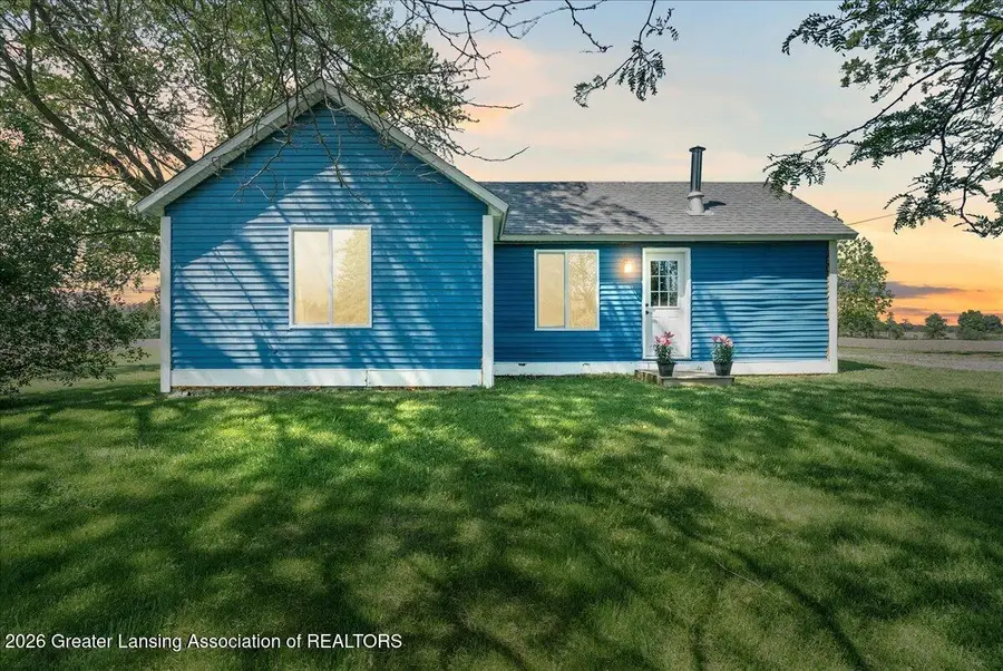 4485 Long Highway, Eaton Rapids, MI 48827 - #2