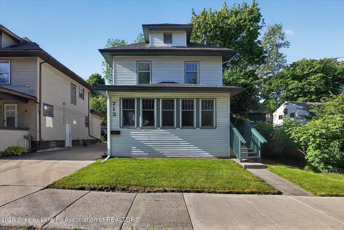 713 W Lapeer Street, Lansing, MI 48915 - #1