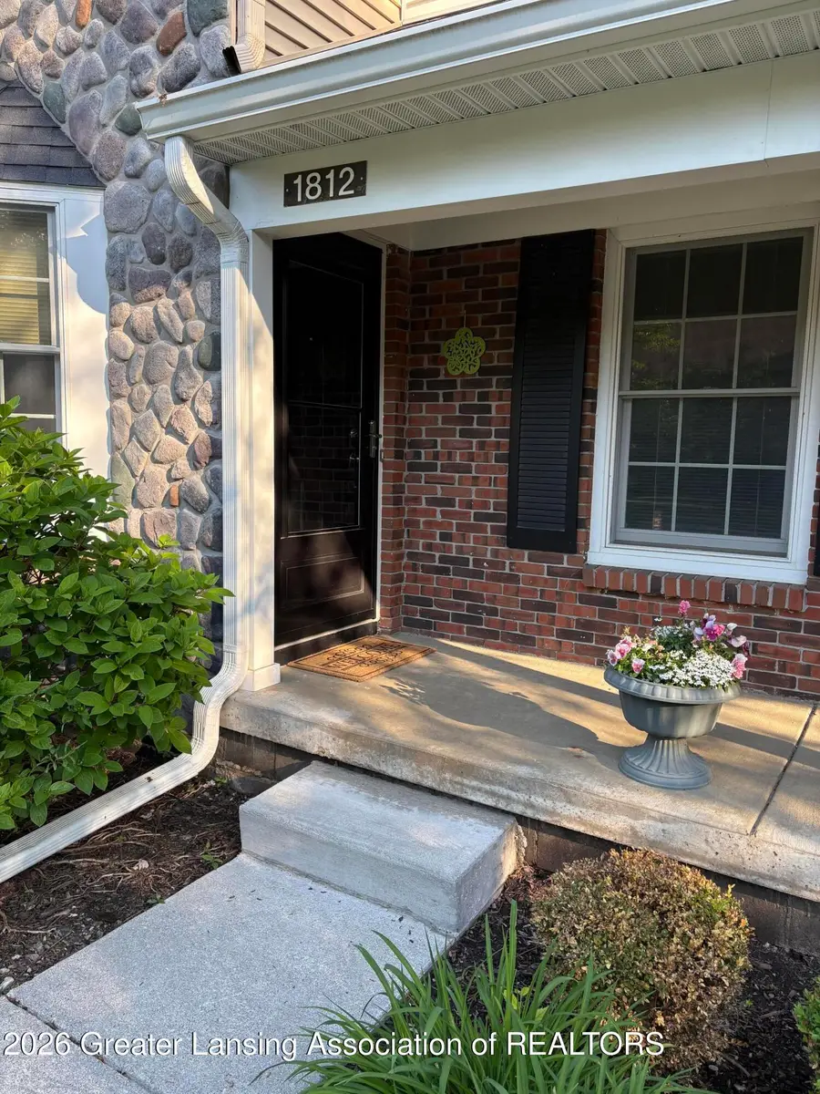 1812 Burrwood Circle, East Lansing, MI 48823 - #3