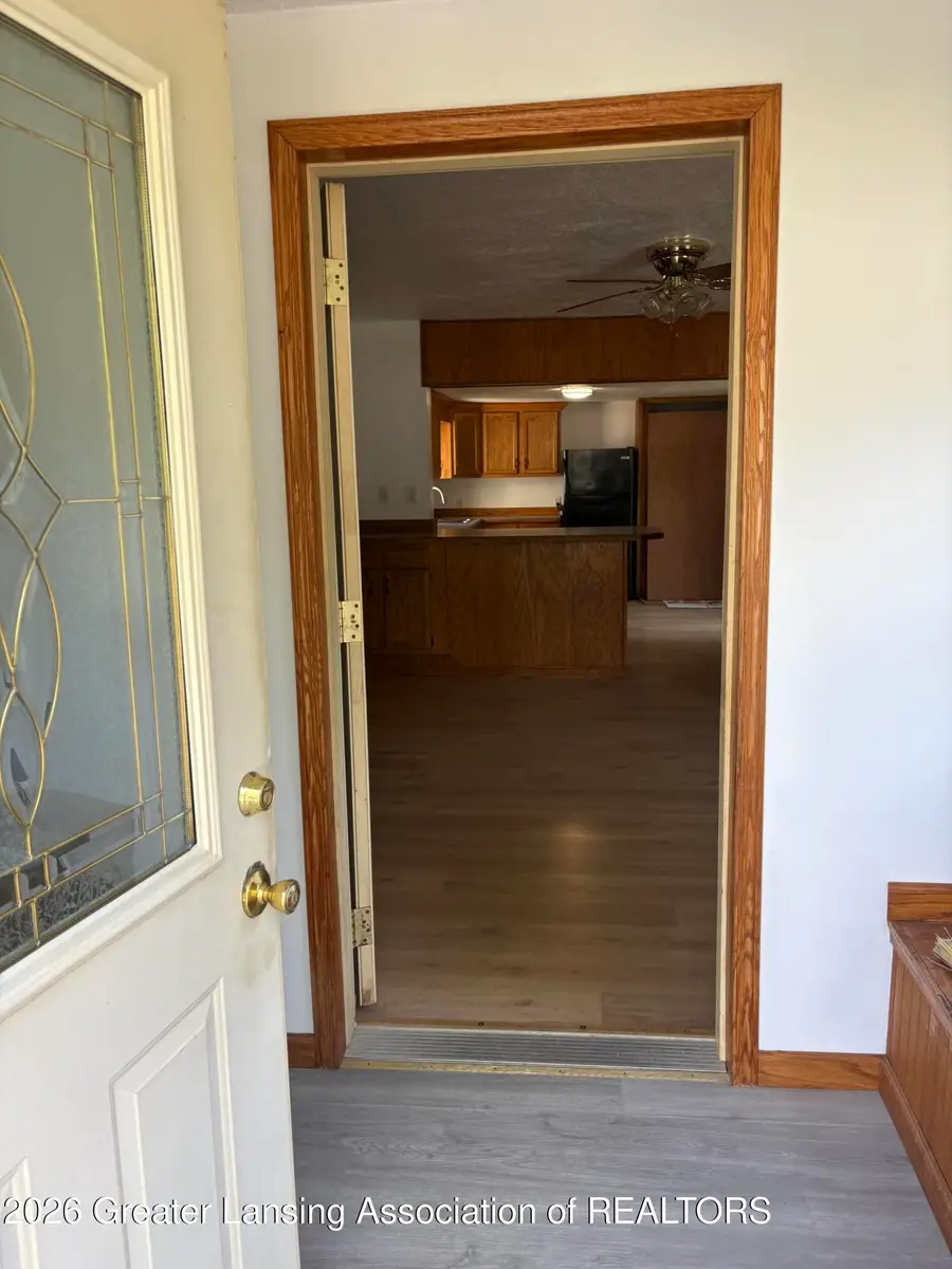 216 N Maple Street, Maple Rapids, MI 48853 - #2