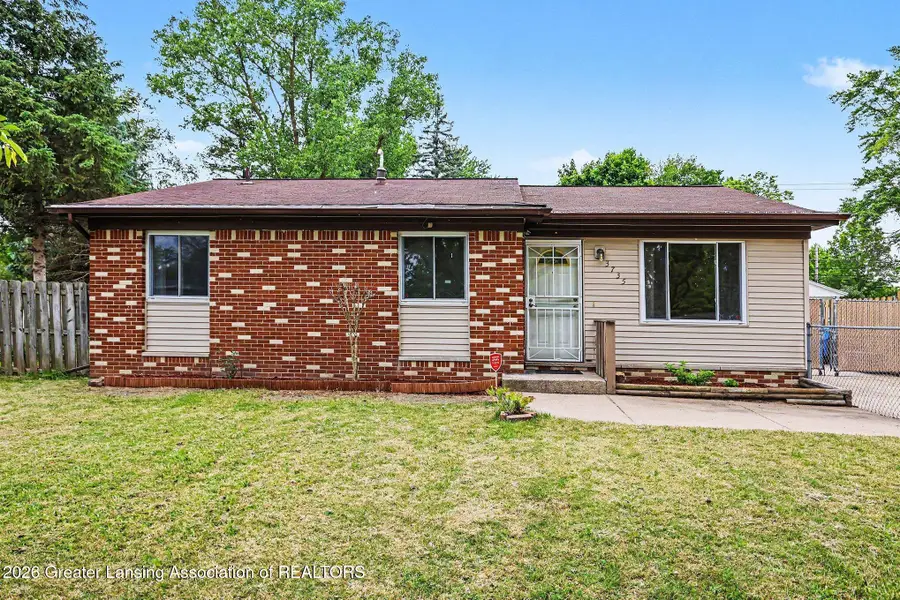 3735 Fox Pointe South, Lansing, MI 48911 - #3
