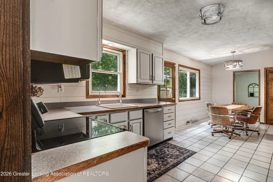 3216 Smithville Road, Eaton Rapids, MI 48827 - #3