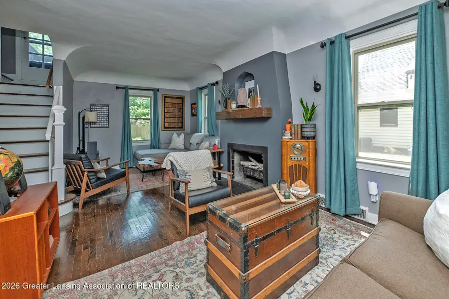 325 S Jenison Avenue, Lansing, MI 48915 - #3