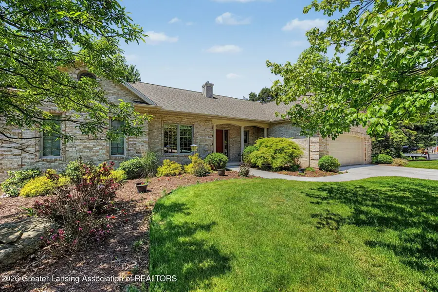 3991 White Pine Drive, Dewitt, MI 48820 - #2