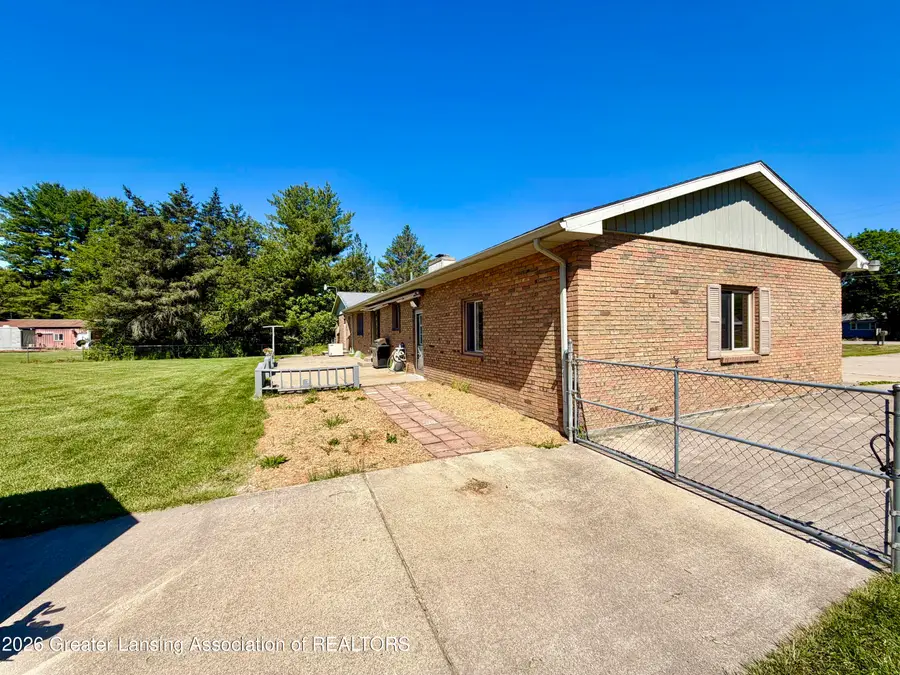 1616 E Clinton, Charlotte, MI 48813 - #3