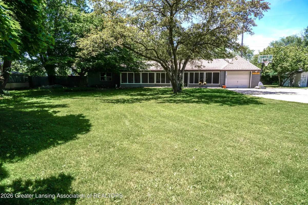 617 Winifred Avenue, Lansing, MI 48917 - #1
