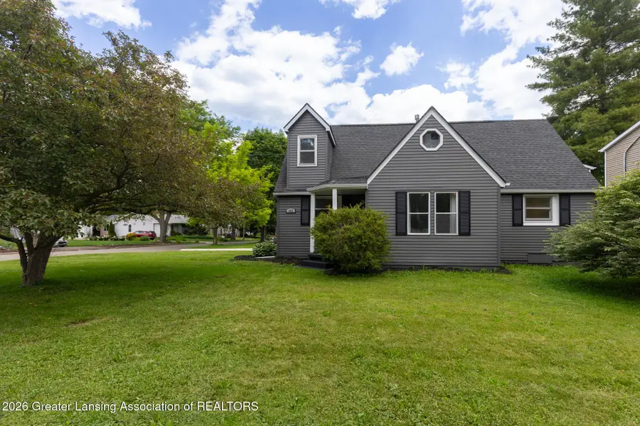 466 Wayland Avenue, East Lansing, MI 48823 - #2