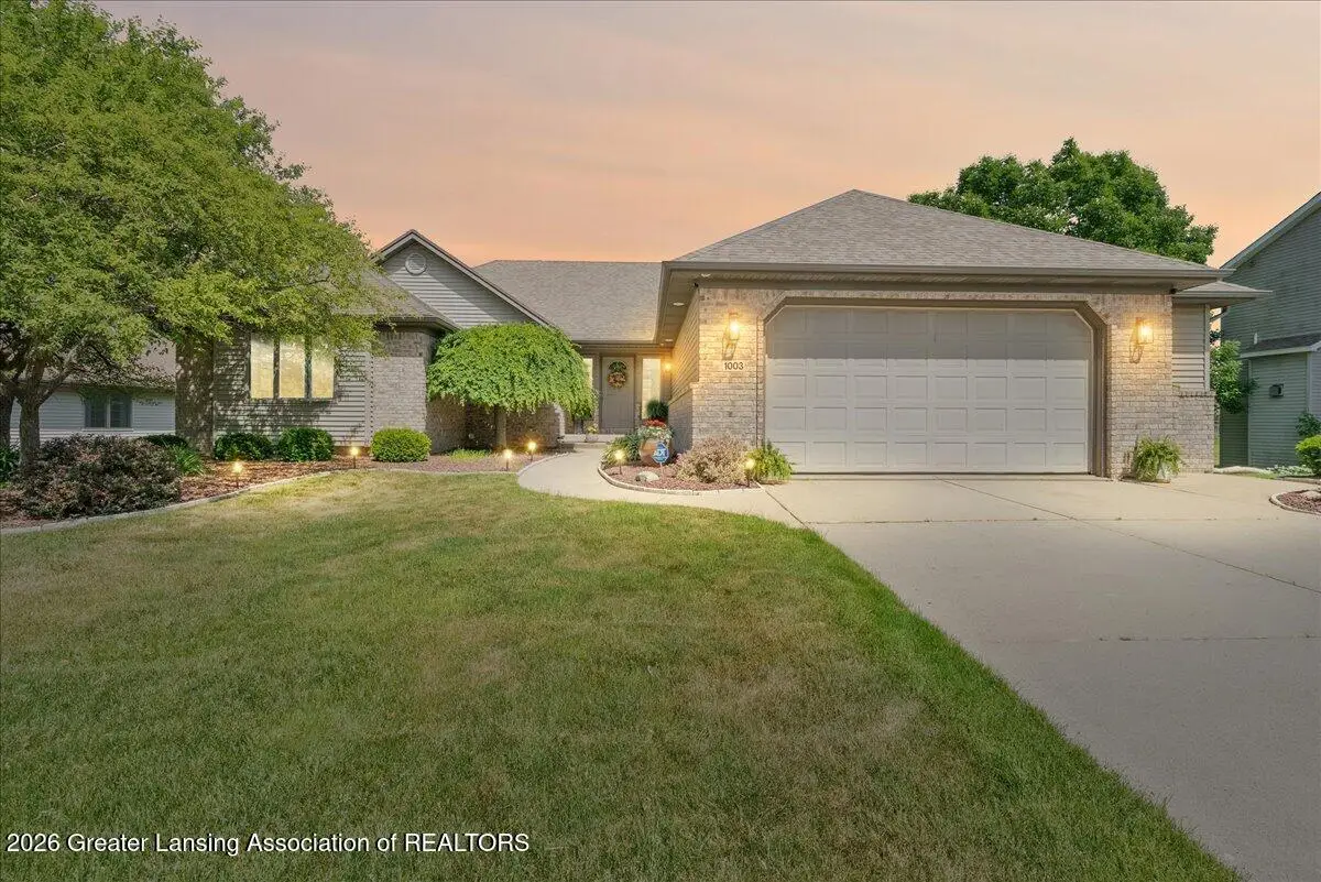 1003 Oneida Woods Trail, Grand Ledge, MI 48837 - #1
