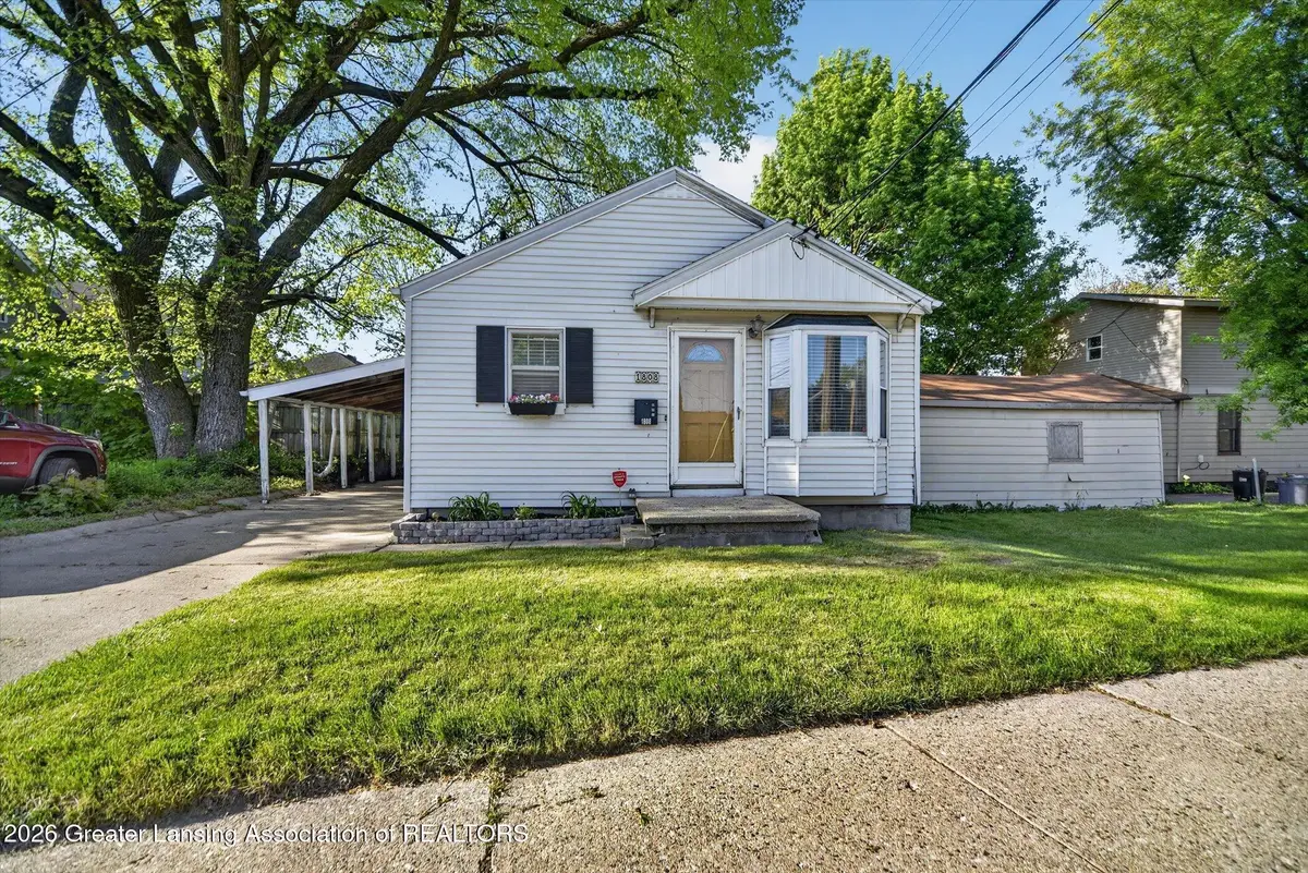 1808 W Oakland Avenue, Lansing, MI 48915 - #1