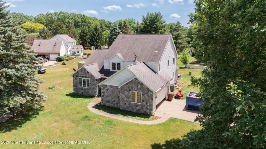 3384 Camino Del Sol Drive, Williamston, MI 48895 - #2