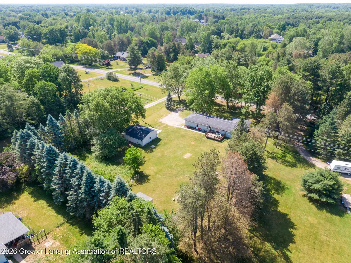 7520 W Beard Road, Perry, MI 48872 - #1