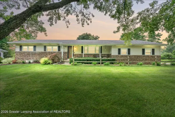 11365 Flintrock Drive, Grand Ledge, MI 48837