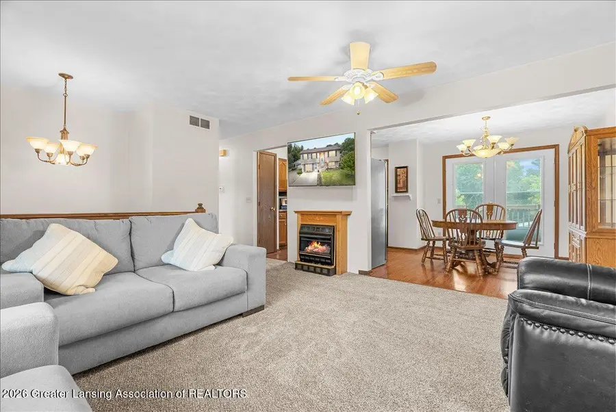 2610 Renfrew Way, Lansing, MI 48911 - #3