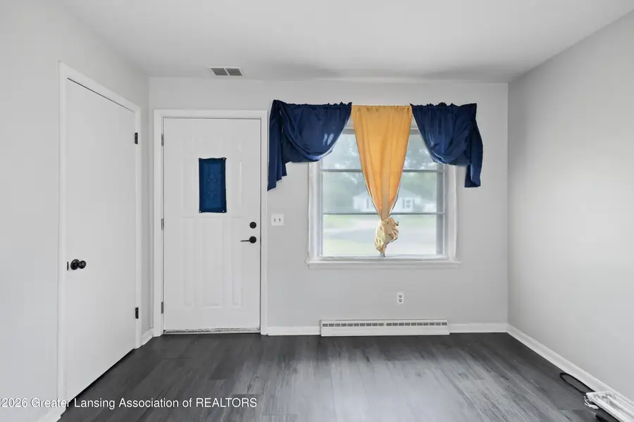 4905 Hughes Road, Lansing, MI 48910 - #3