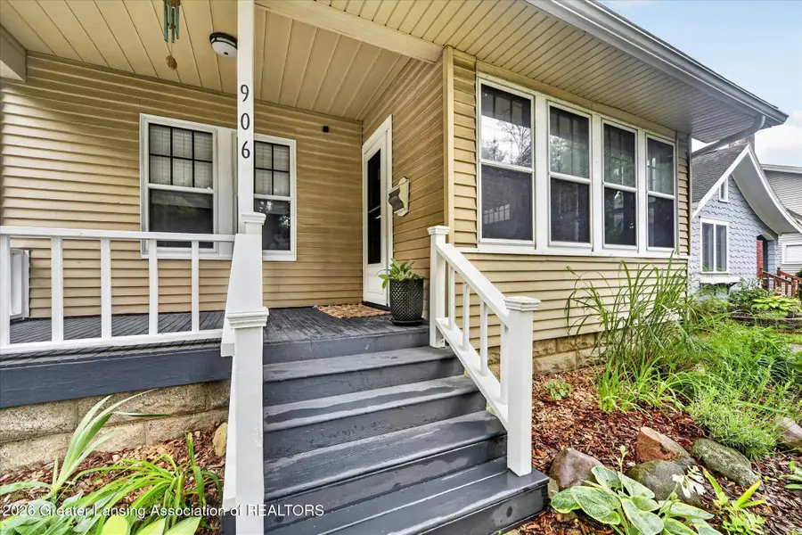 906 Cleo Street, Lansing, MI 48915 - #3