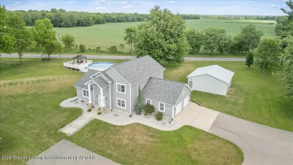 2490 Kinneville Road, Leslie, MI 49251