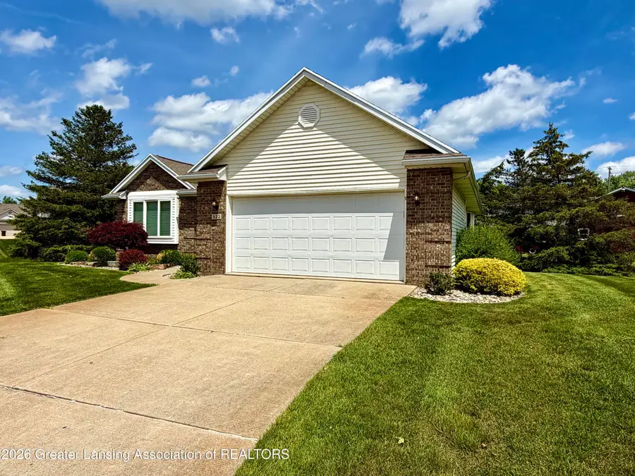 523 White Pine Boulevard, Lansing, MI 48917 - #2