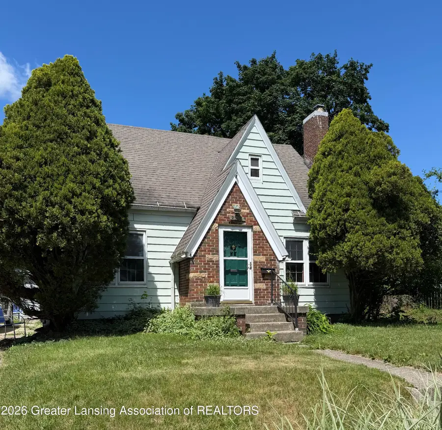 2508 S Harding Avenue, Lansing, MI 48910 - #2