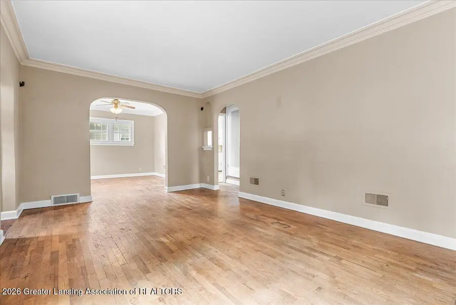 2508 S Harding Avenue, Lansing, MI 48910 - #3