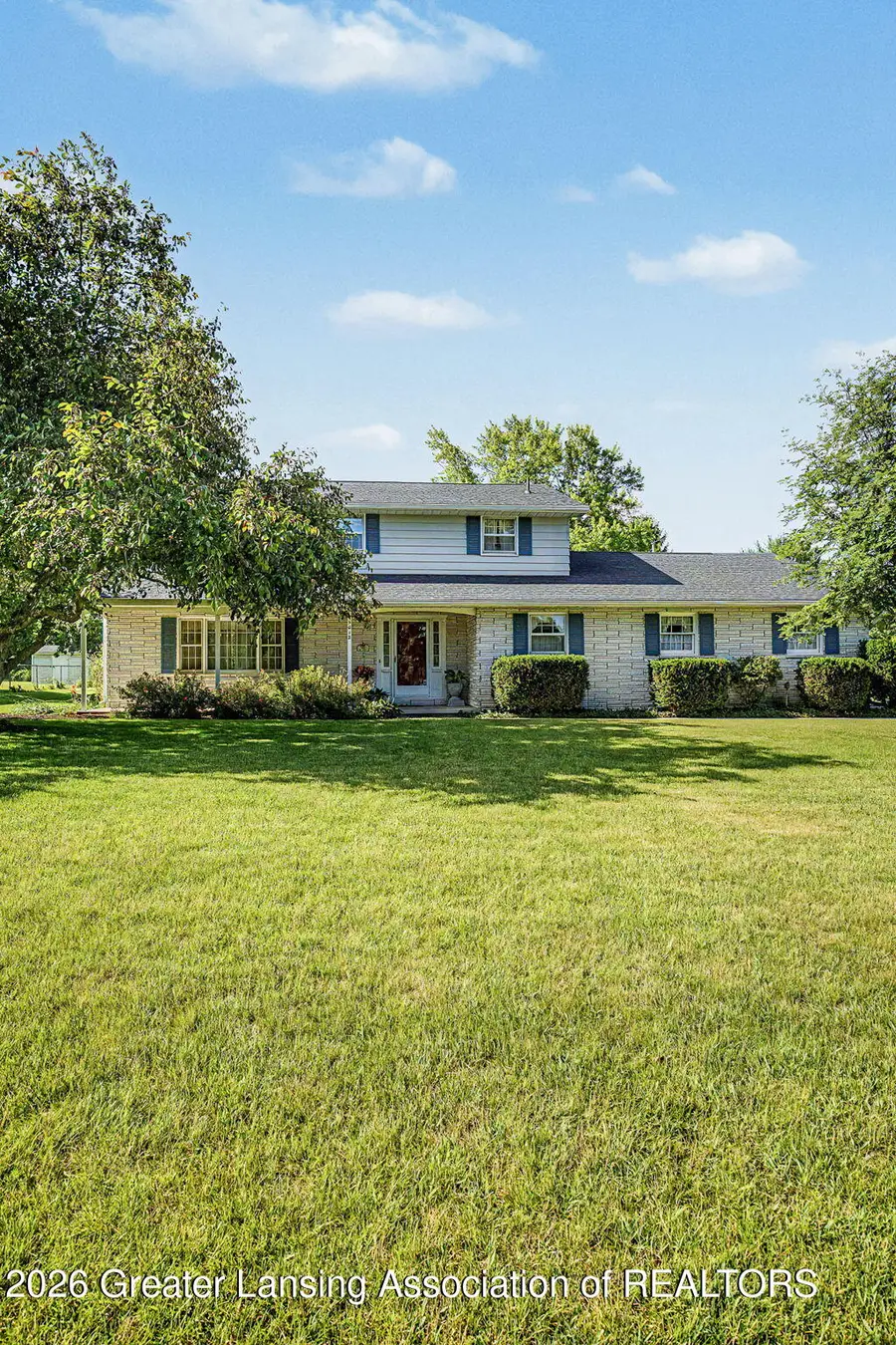 5812 Peachtree Drive, Grand Ledge, MI 48837 - #2