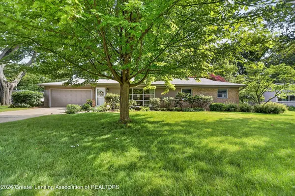 2401 Shawnee Trail, Okemos, MI 48864