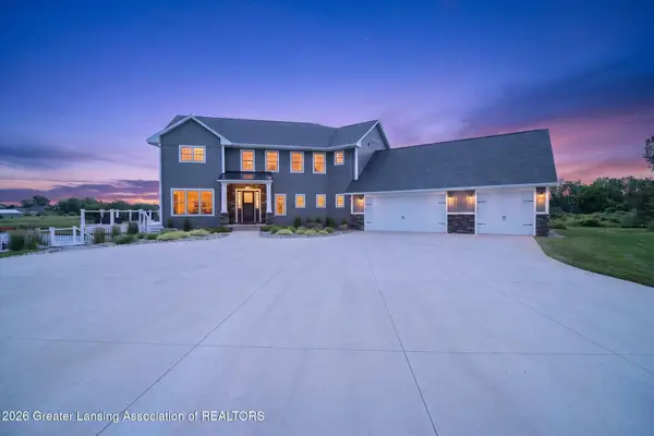 5384 Van Atta Road, Haslett, MI 48840
