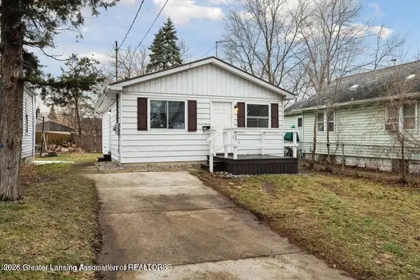737 E Gier Street, Lansing, MI 48906