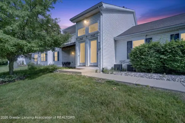 1337 Coolidge Road #16, East Lansing, MI 48823