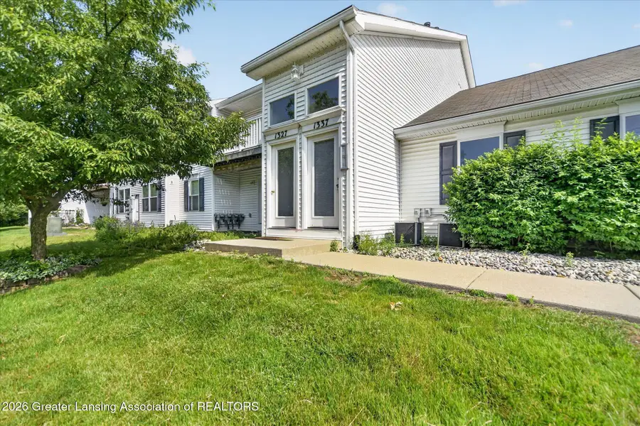 1337 Coolidge Road #16, East Lansing, MI 48823 - #3