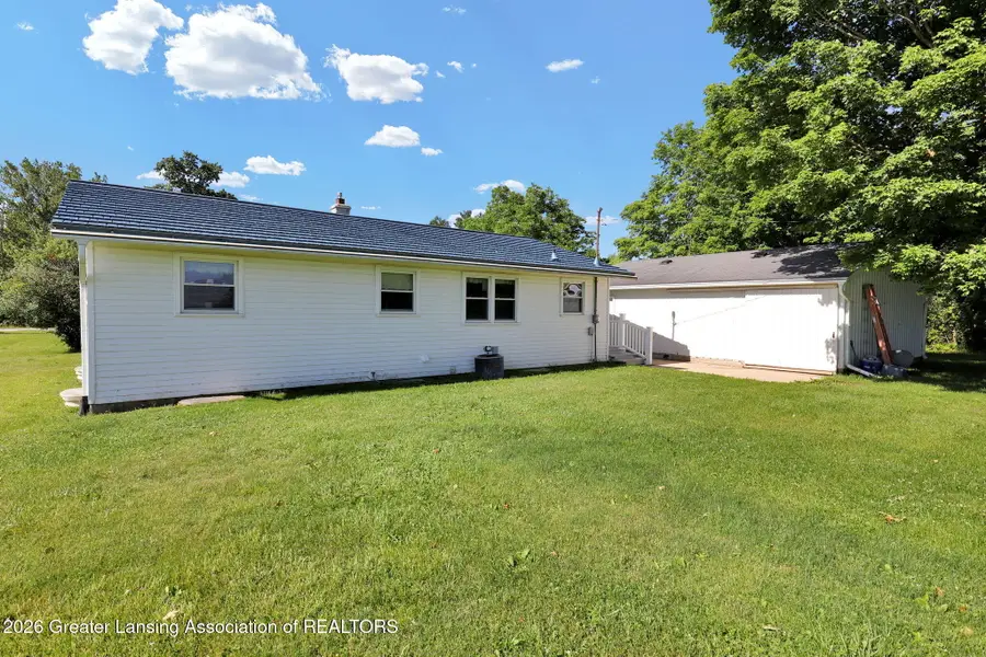 664 N Clinton Trail, Charlotte, MI 48813 - #3