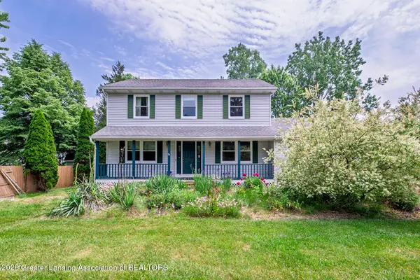 2620 Grovenburg Road, Lansing, MI 48911