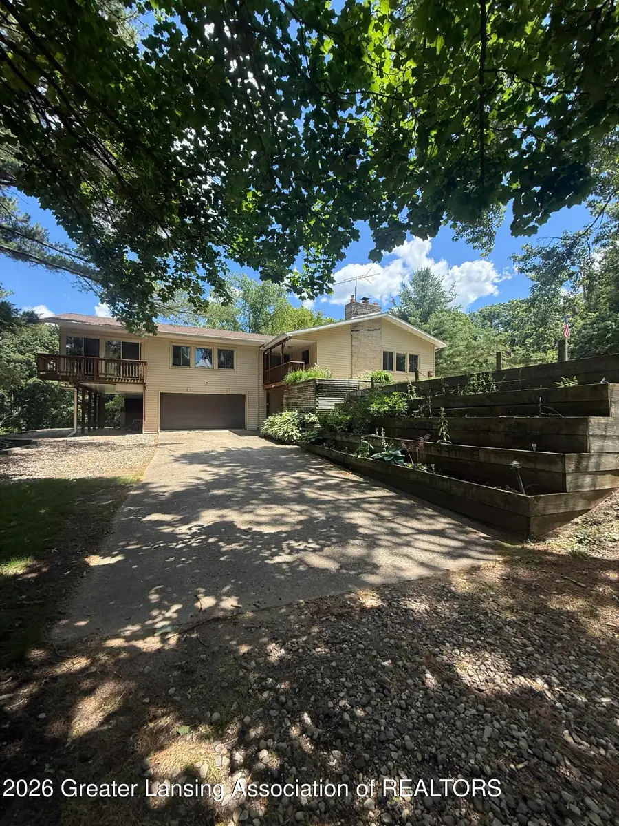 479 105th Avenue, Plainwell, MI 49080 - #2
