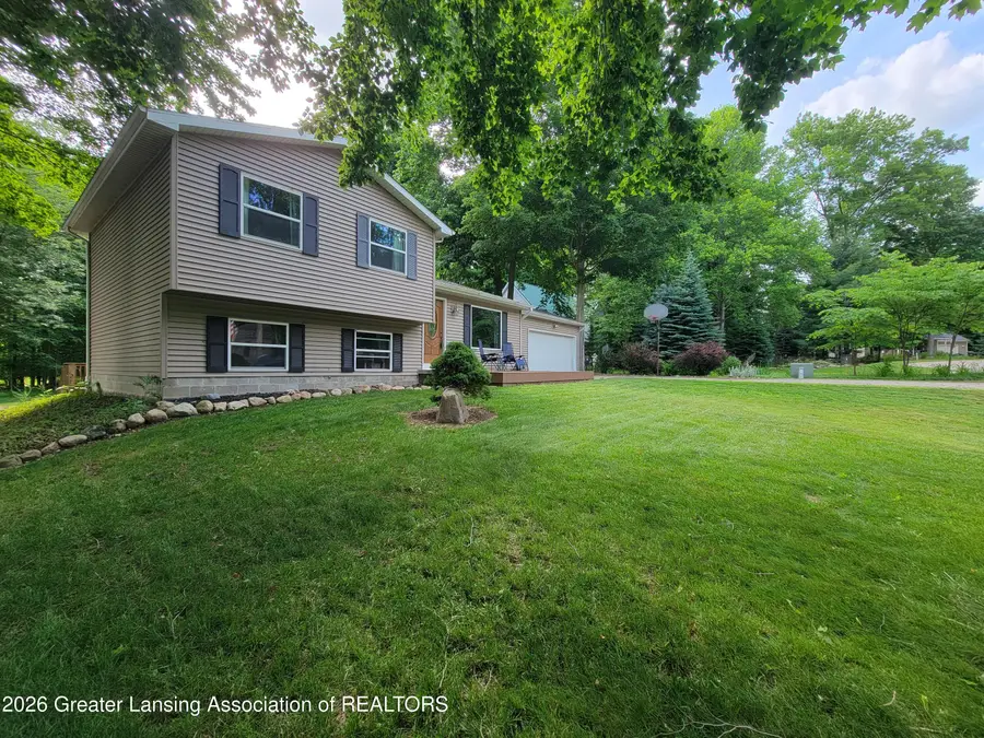 10510 Hardwood Trail, Perrinton, MI 48871 - #2