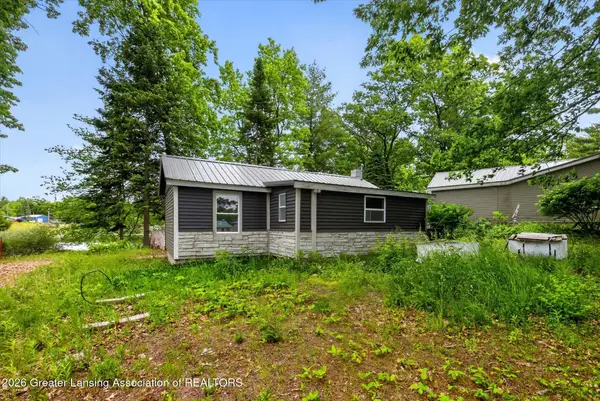 6919 S Ruby Street, Harrison, MI 48625