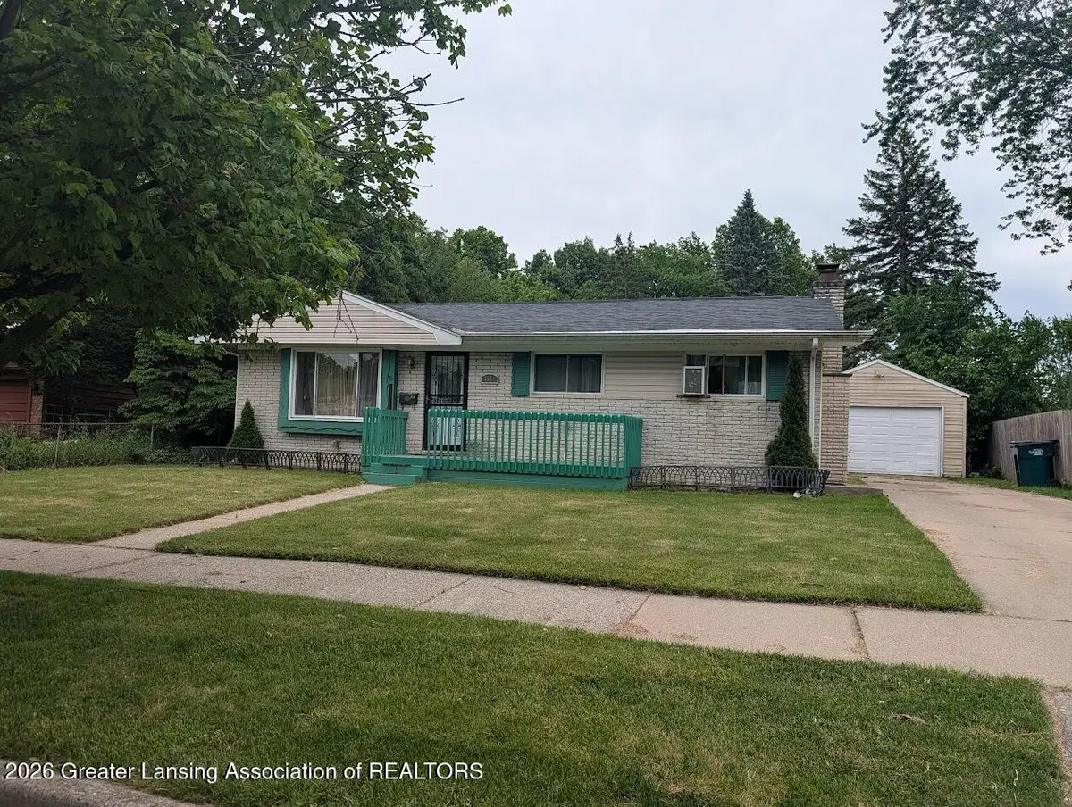 3621 Lochmoor Drive, Lansing, MI 48911 - #1