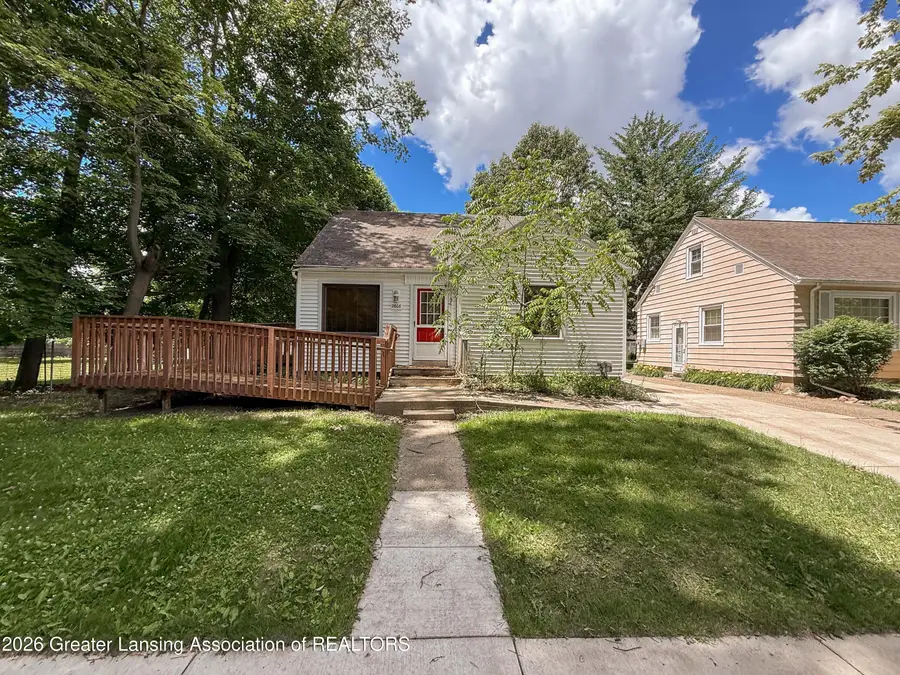 2608 Clifton Avenue, Lansing, MI 48910 - #2