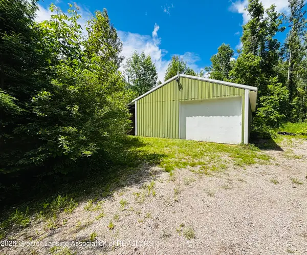 2760 Resort Road, Alanson, MI 49706